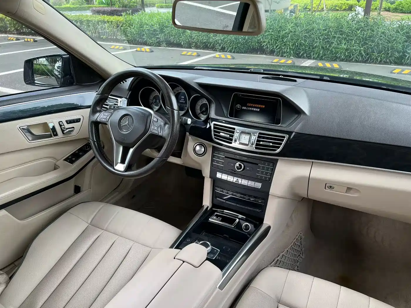 Mercedes-Benz E-Class 2015 Facelift E 260 L Sport Luxury фото 7