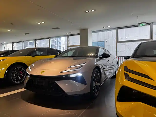  Lotus Cars EMEYA Blossom 2025 900 Performance