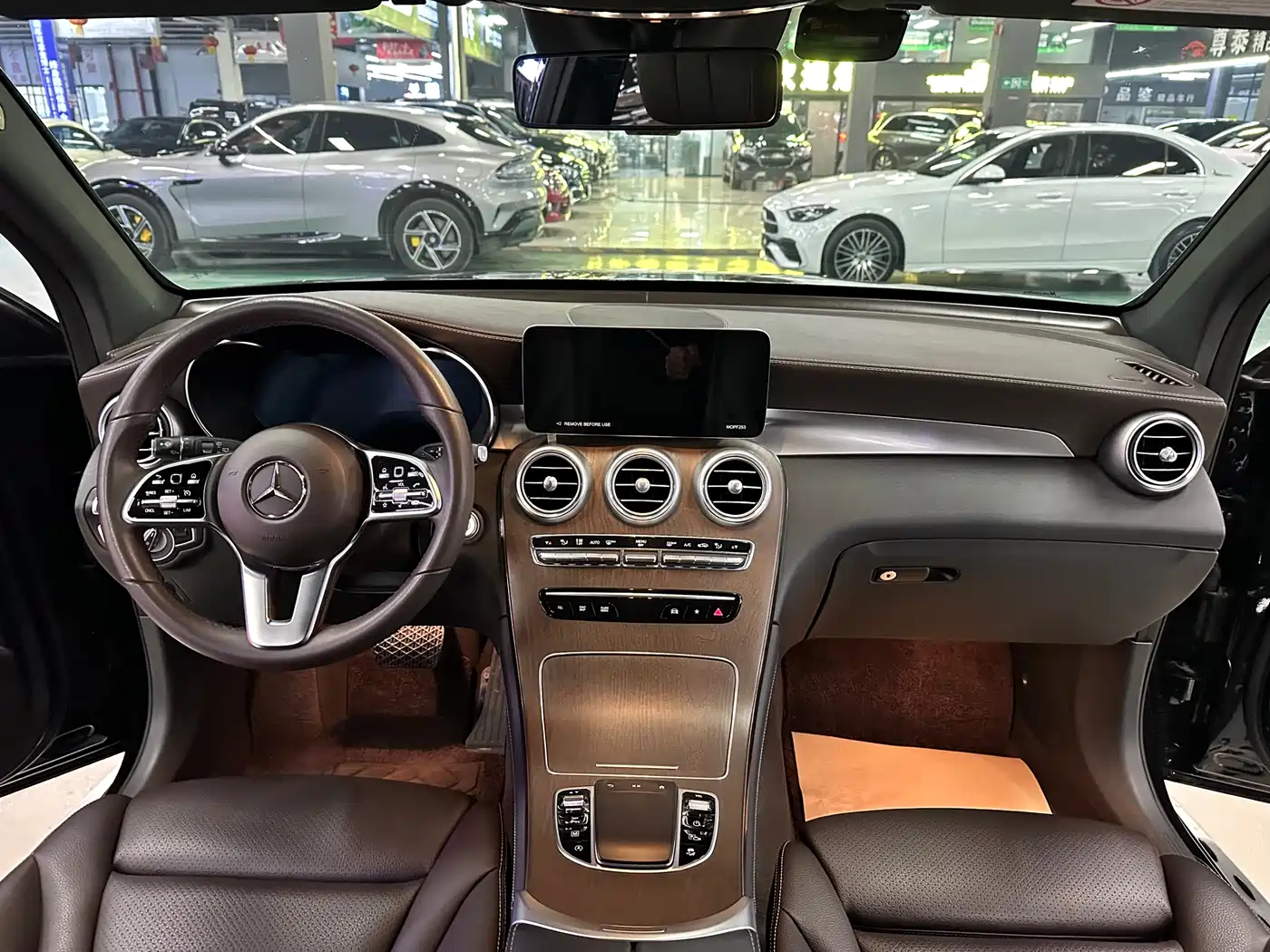 Mercedes-Benz GLC 2022 Model GLC 300 L 4MATIC Dynamic Edition фото 14