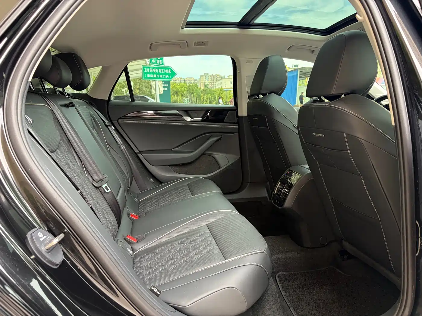 Volkswagen Magotan 2026 2026 Model 380TSI DSG Premium Edition Damai Package