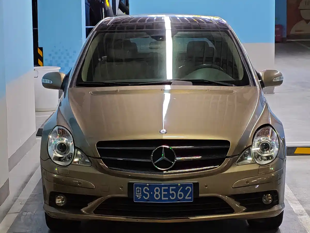 Mercedes-Benz R-Class 2010 R 350 L 4MATIC фото 2