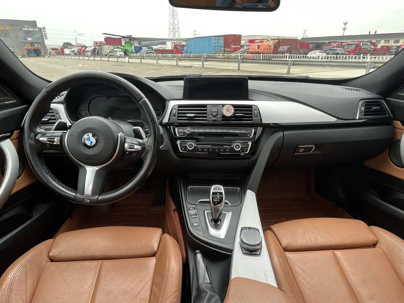 BMW 3 Series GT 2019 320i M Sport Model фото 25