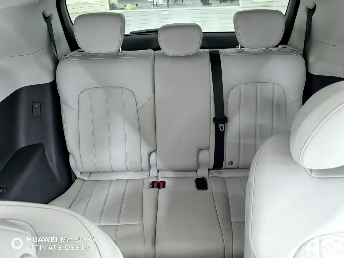 Voyah Auto Voyah Dreamer 2025 Model PHEV 4WD Premium QianKun Edition фото 14