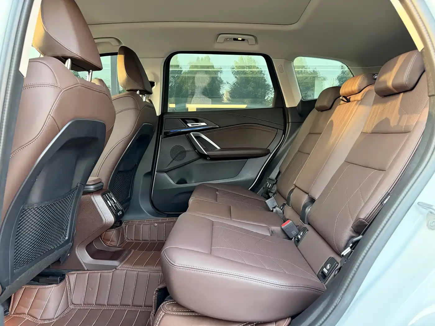 BMW X1 2024 sDrive20Li X Design Package фото 15