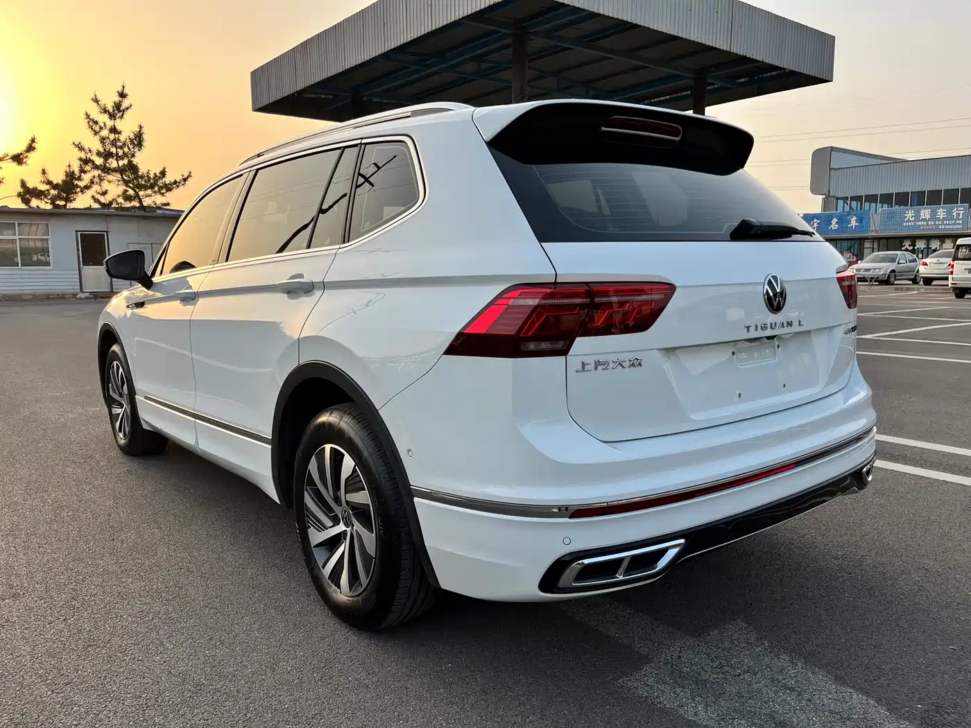 VOLKSWAGEN TIGUAN L NEW ENERGY