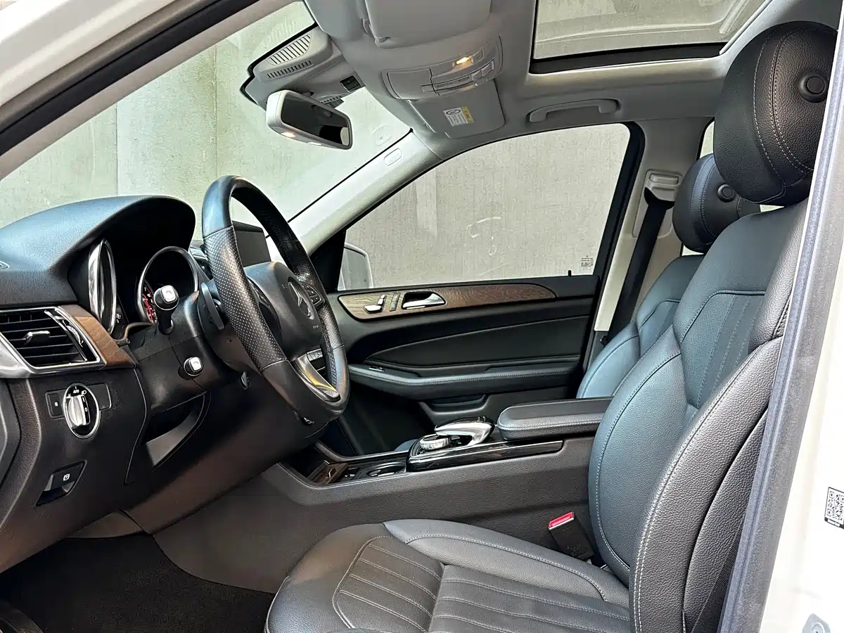 Mercedes-Benz GLE 2016 GLE 400 4MATIC фото 6