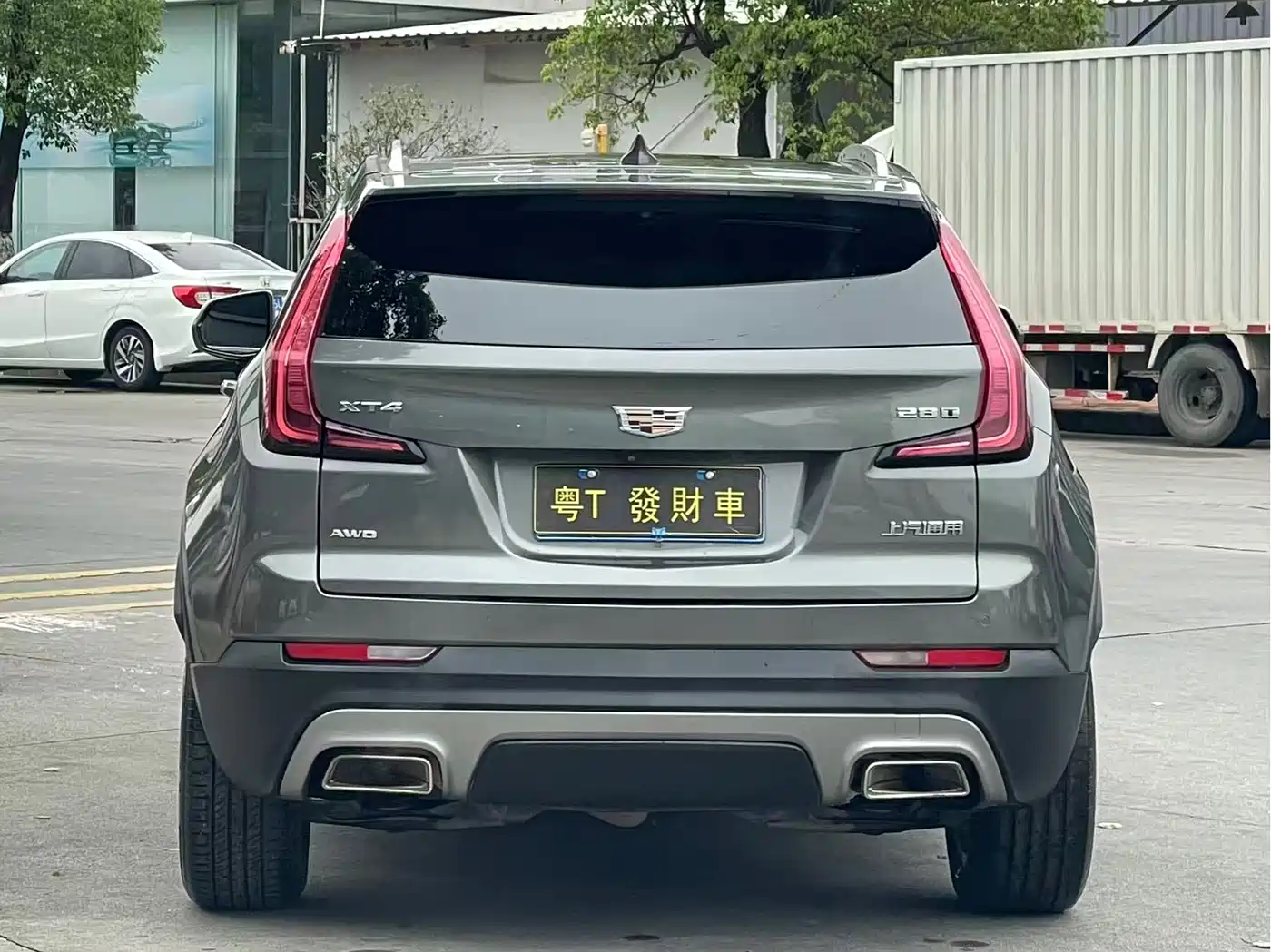 Cadillac XT4 2018 28T FWD Leading Edition фото 8
