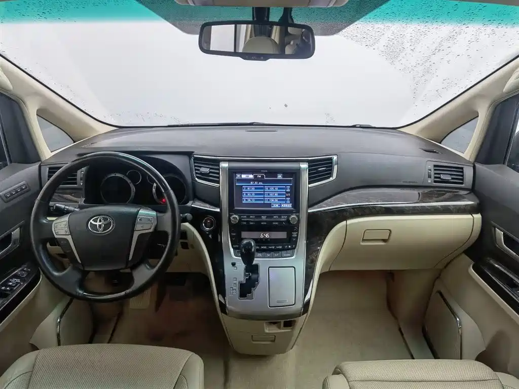 Toyota Alphard 2012 3.5L Luxury Edition фото 5