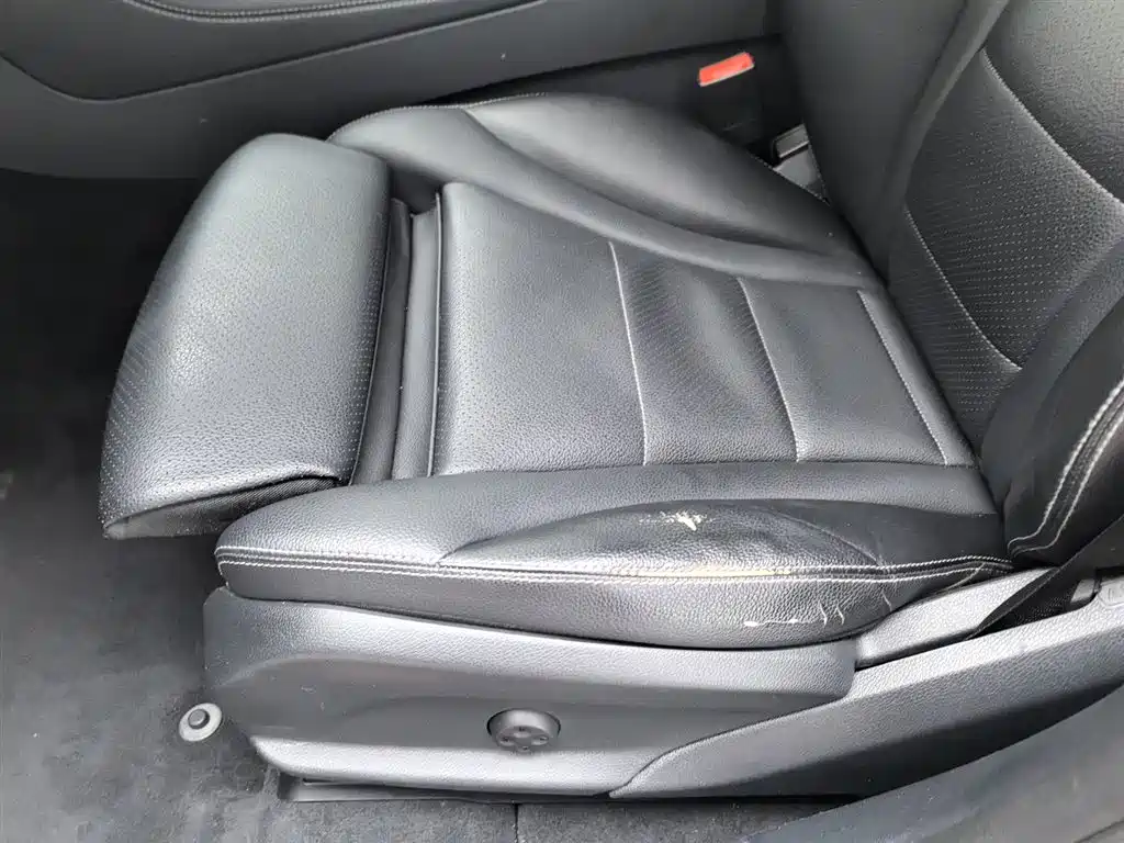 Mercedes-Benz GLC 2016 GLC 200 4MATIC фото 20
