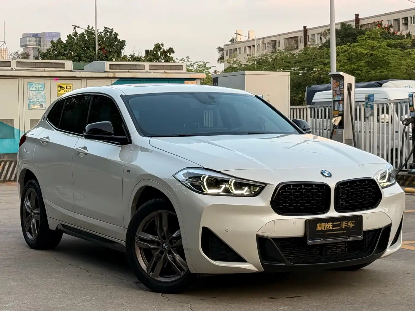 BMW X2 2023 sDrive25i M Sport Shadow Edition фото 4