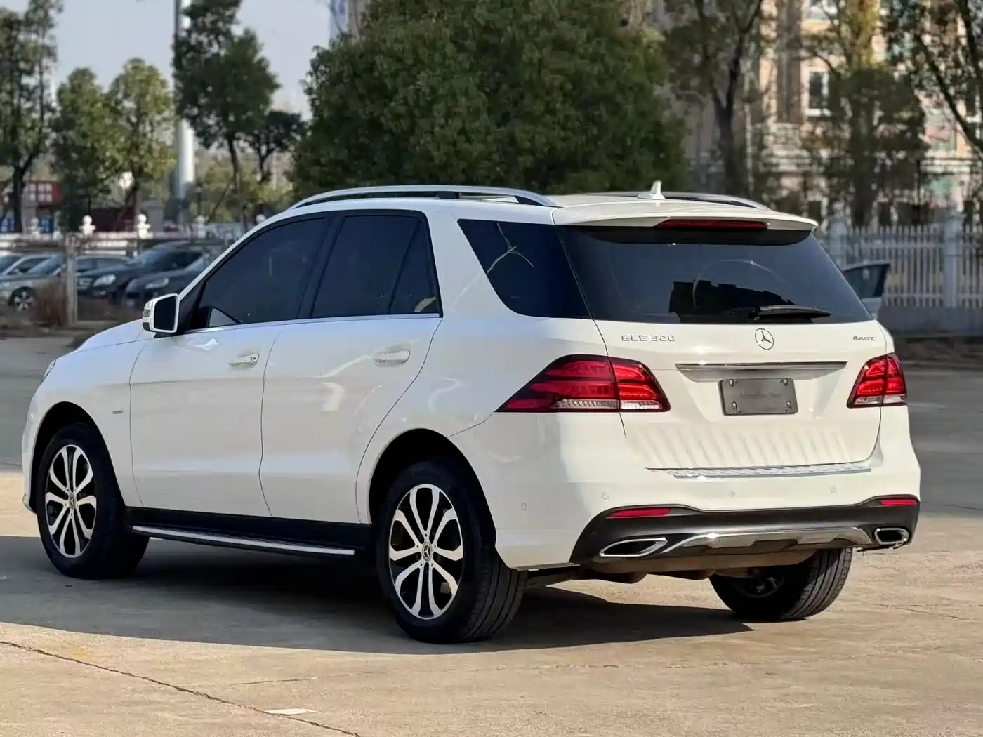 Mercedes-Benz GLE 2017 GLE 320 4MATIC Dynamic фото 4