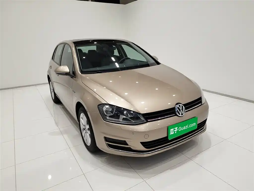 Volkswagen Golf 2015 1.4TSI Automatic Luxury фото 23