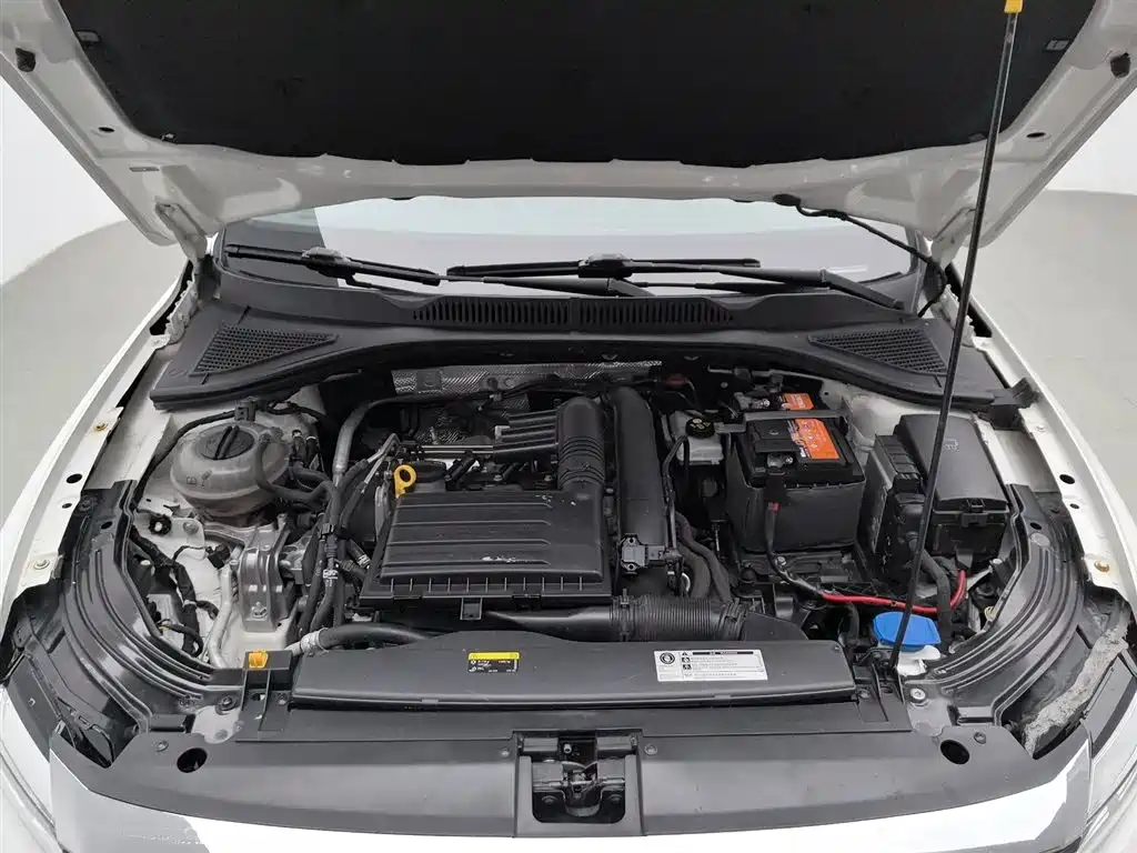 Volkswagen Lavida 2018 Hatchback 280TSI DSG Comfort Edition China V фото 6