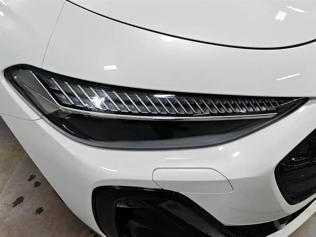 AUDI A5L