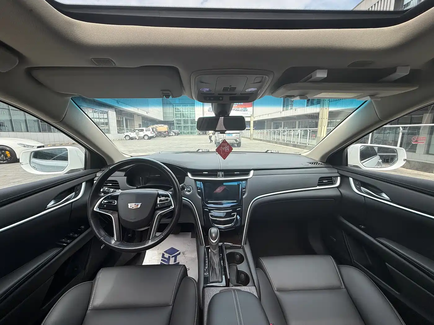 Cadillac XTS 2018 28T Technology фото 2