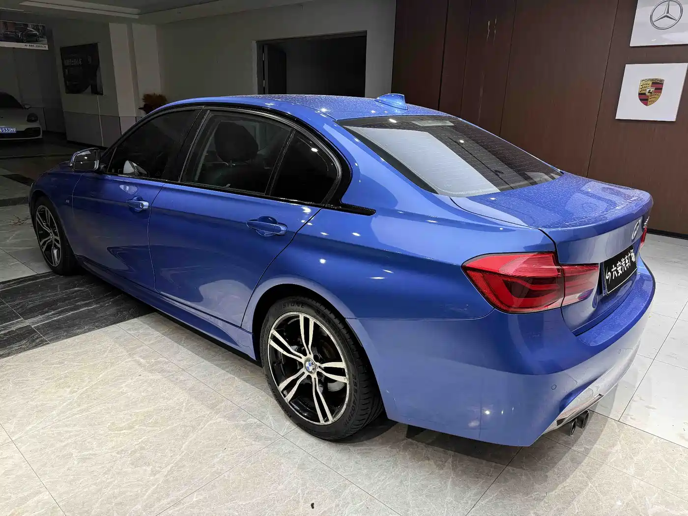 BMW 3 Series 2017 320Li M Sport фото 6
