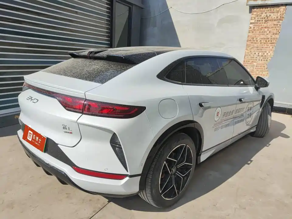 BYD SONG L EV