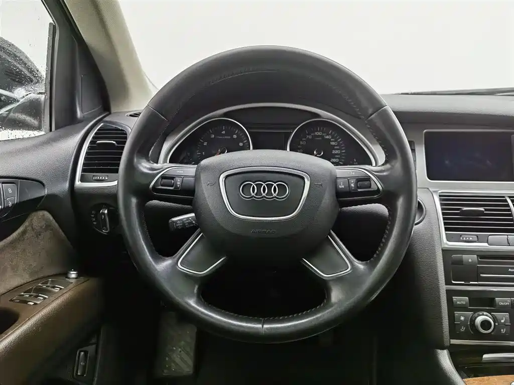 Audi Q7 2014 35 TFSI Progressive фото 11