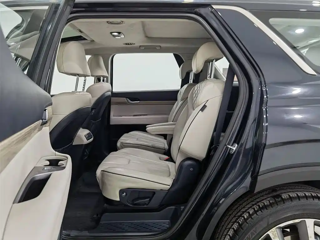 Hyundai Palisade 2021 3.5L Automatic 4WD GLS фото 15
