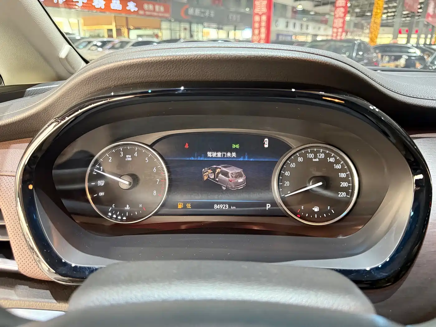 Buick GL8 2021 Land Business Class 652T Luxury фото 14