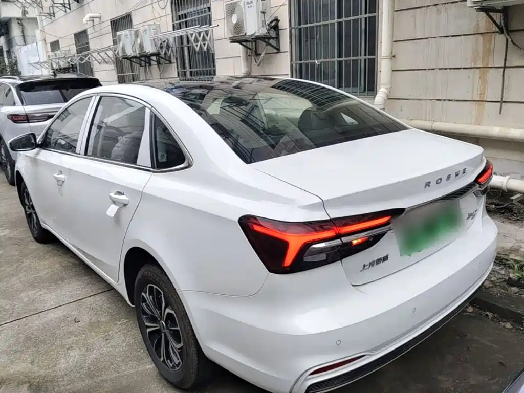 2026 Roewe i6 MAX EV