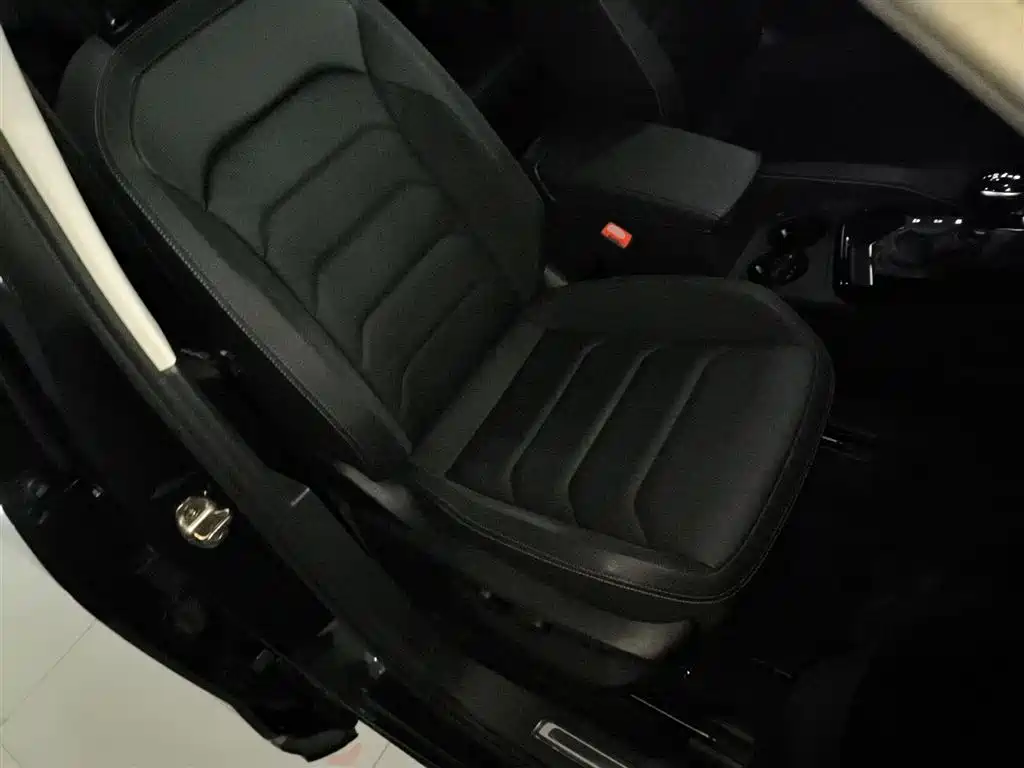 Volkswagen Tayron 2019 Expedition 280TSI 2WD Luxury (China VI) фото 20