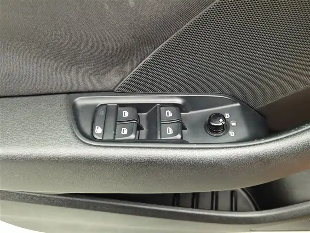 Audi A3 2015 Limousine 35 TFSI Millionth Anniversary Intelligent Leader Type фото 9