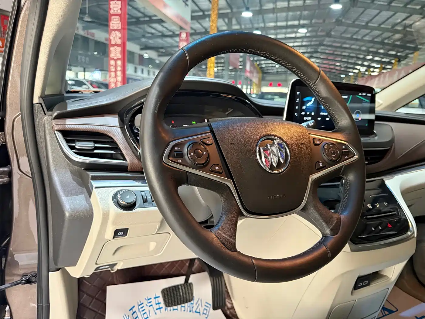 Buick GL8 2021 Land Business Class 652T Luxury фото 19