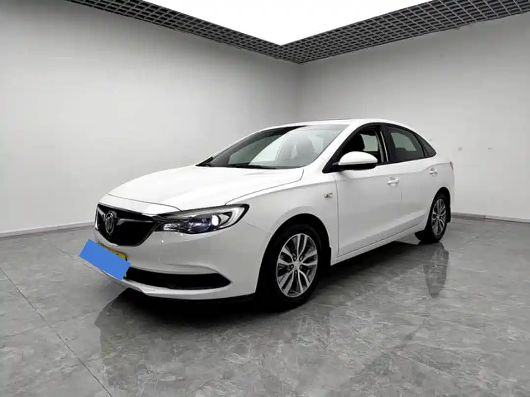Buick Excelle 2019 18T Auto Connected Elite China VI фото 2