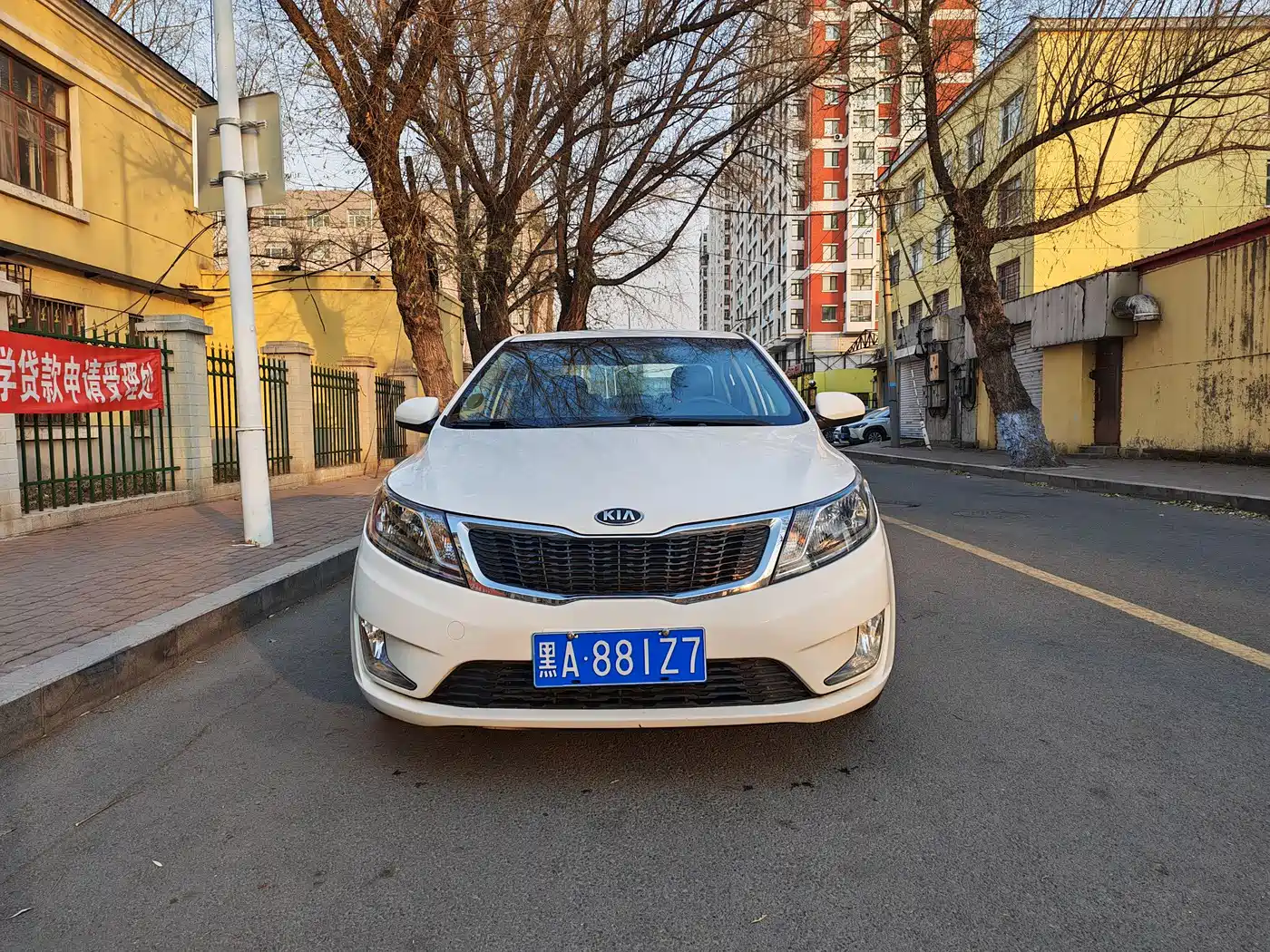 Kia K2 2012 Sedan 1.4L MT GLS Commemorative Edition фото 2