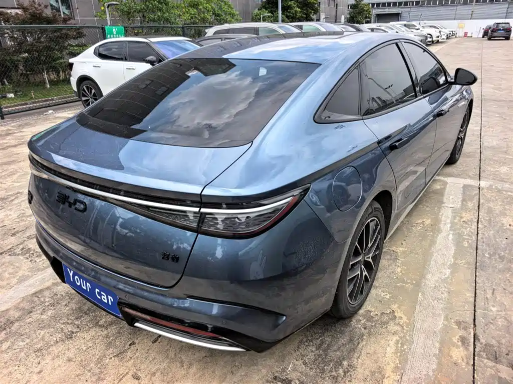 BYD Seal 2023 DM-i 1.5T 121km Flagship фото 6