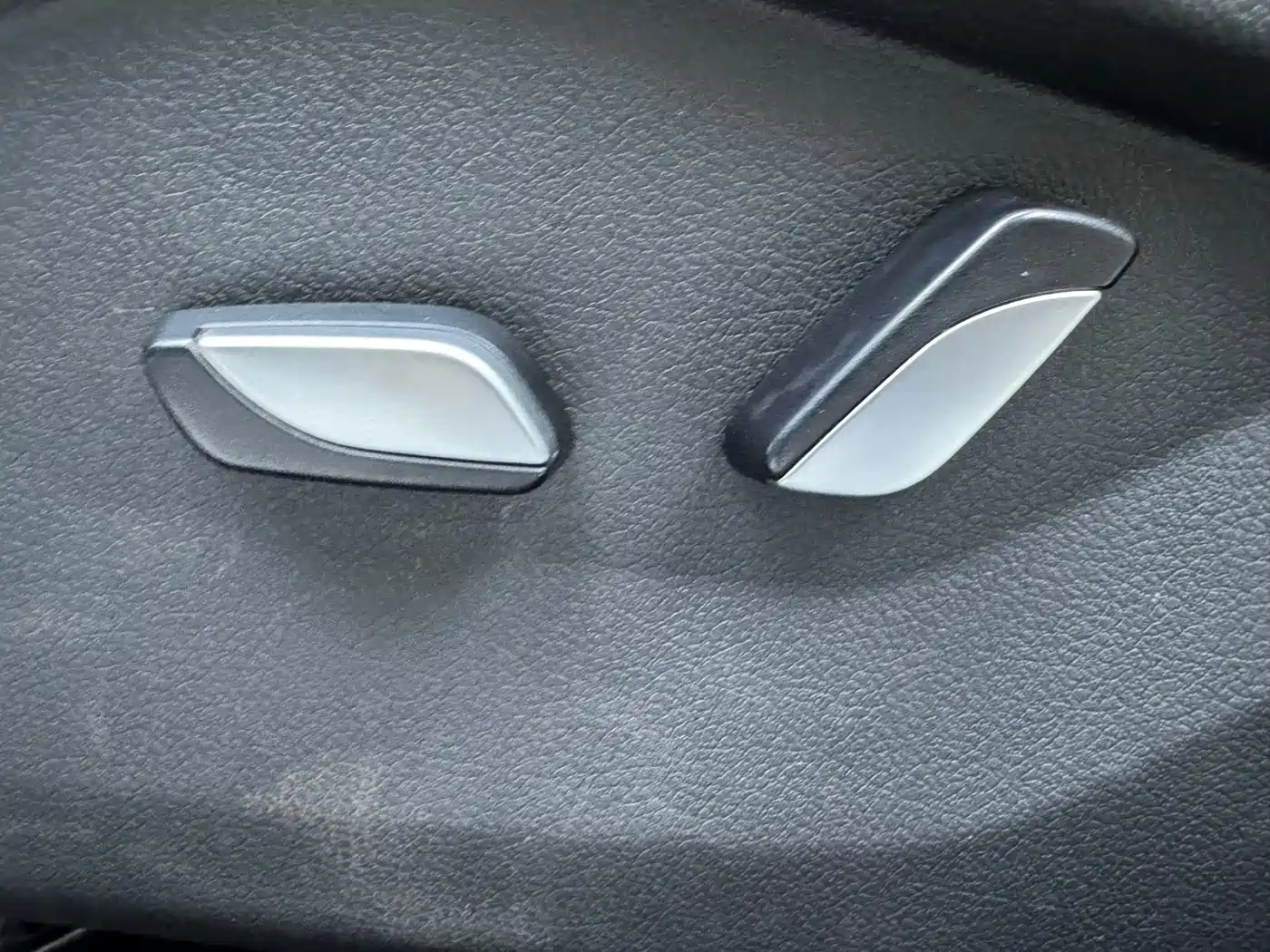 GEELY AUTOMOBILE VISION X6