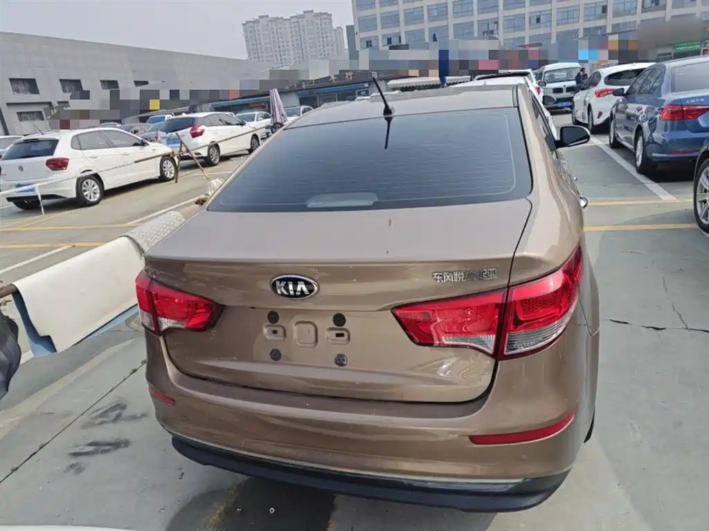 Kia K2 2015 Sedan 1.4L MT GLS фото 4
