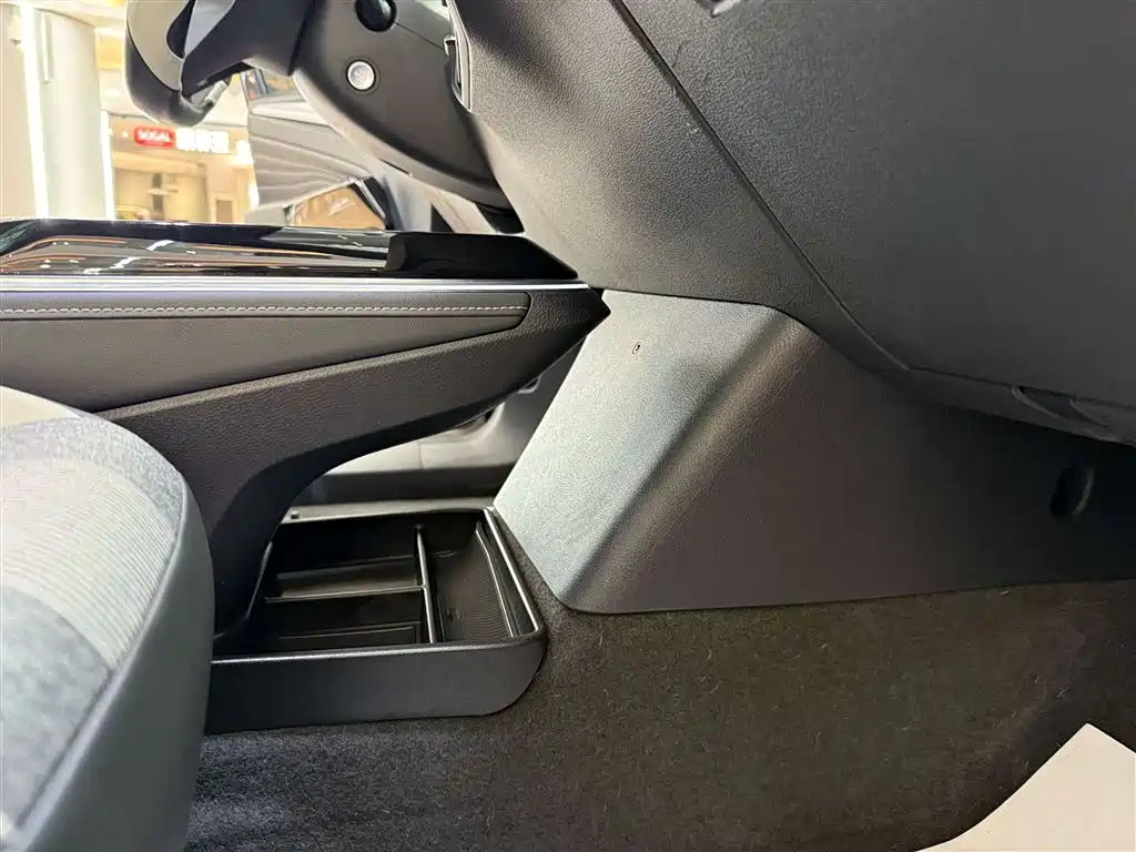 VOLKSWAGEN ID.4 CROZZ