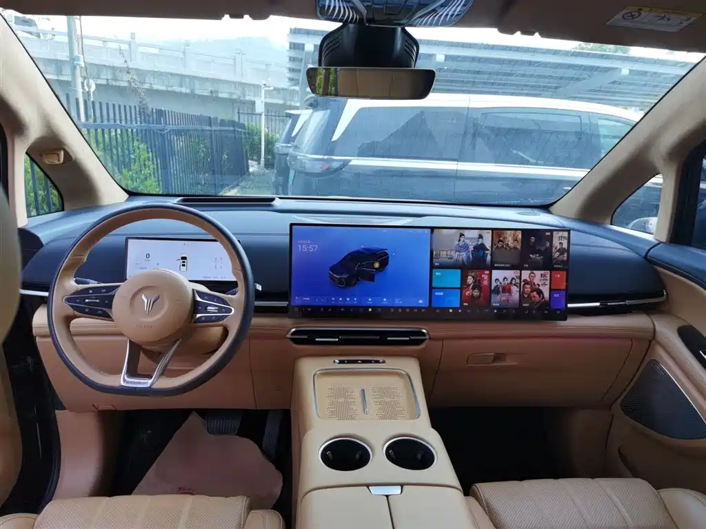 Voyah Auto Voyah Dreamer 2025 PHEV AWD Flagship Kunpeng Edition фото 10