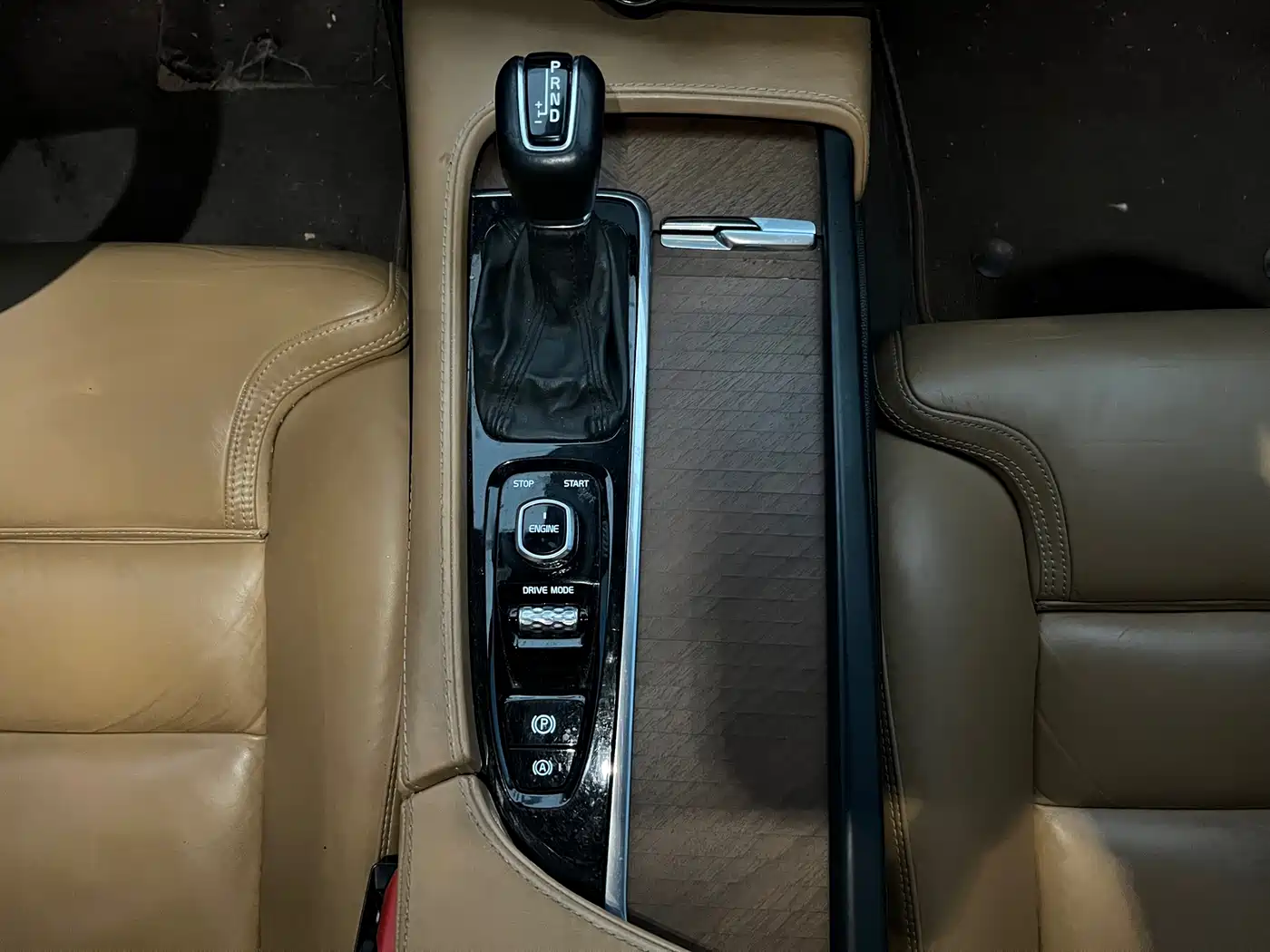 Volvo S90 (Import) 2016 T6 AWD Inscription фото 16