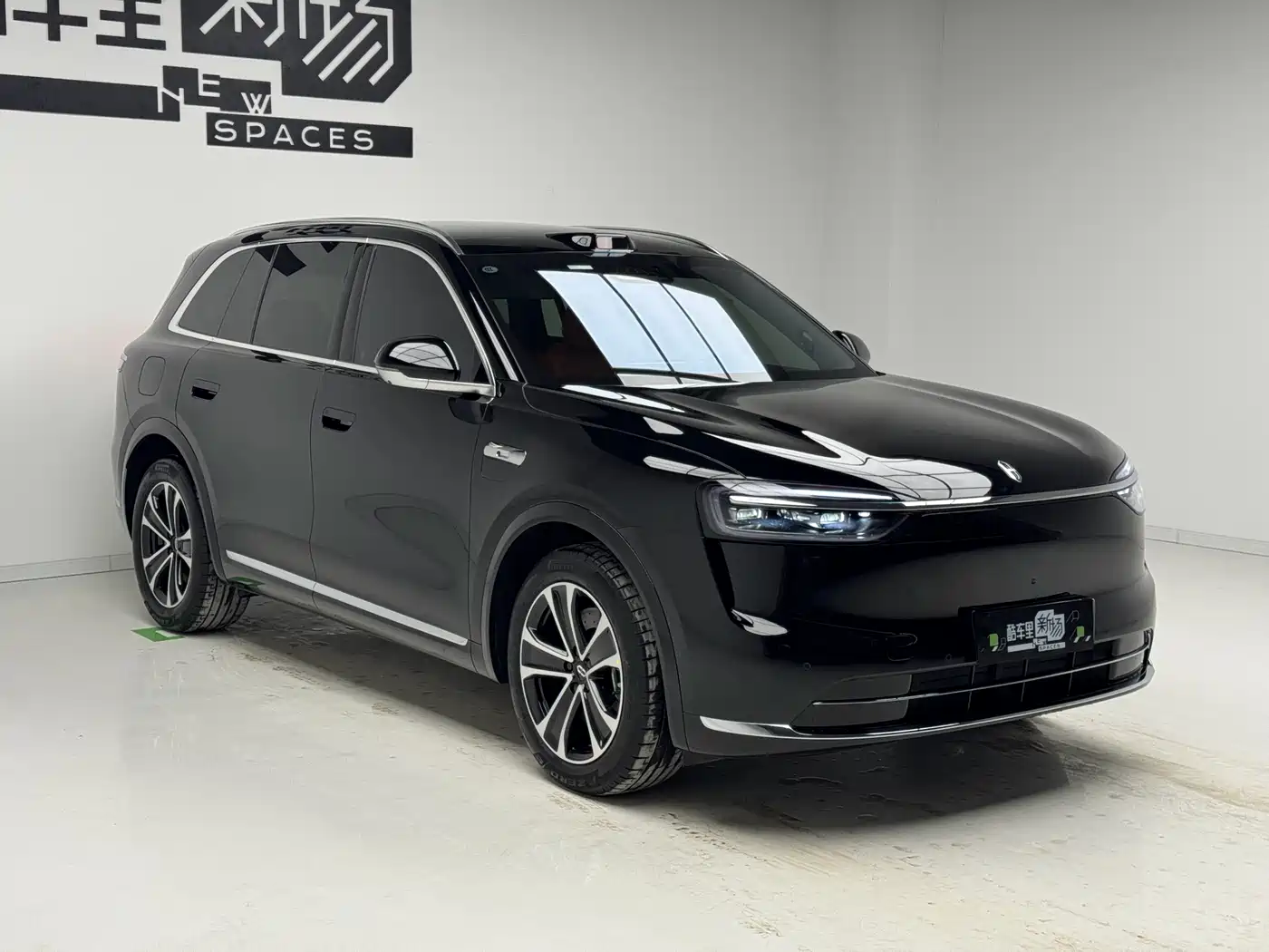 AITO Wenjie AITO M7 2026 Extended Range Max AWD 5-seater фото 3