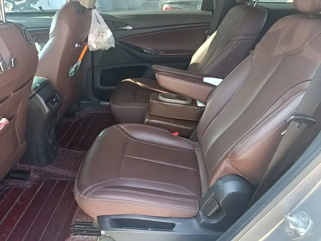 Buick GL6 2018 2018 18T 6-Seater Premium