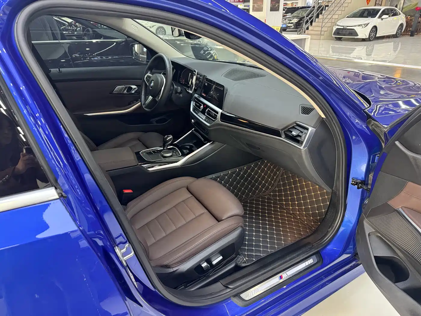 BMW 3 Series 2020 320Li M Sport Package фото 10