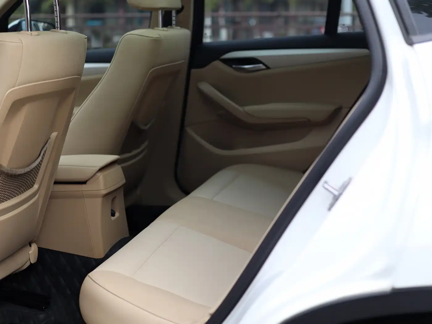 BMW X1 (Import) 2012 sDrive18i Luxury фото 12