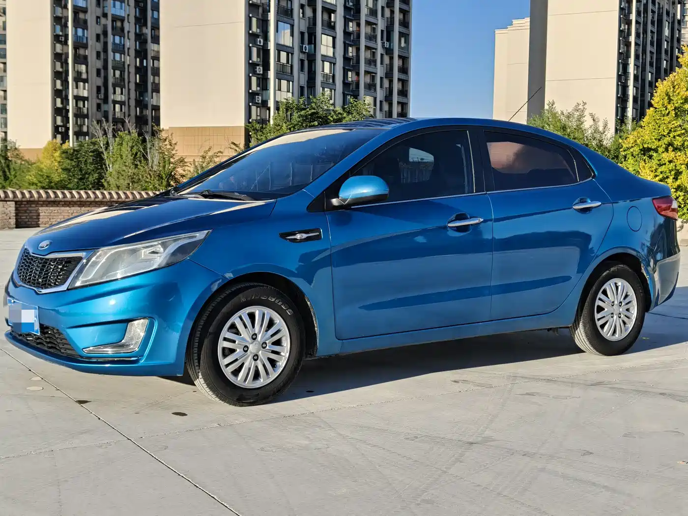 Kia K2 2012 Sedan 1.4L AT GLS Commemorative Edition
