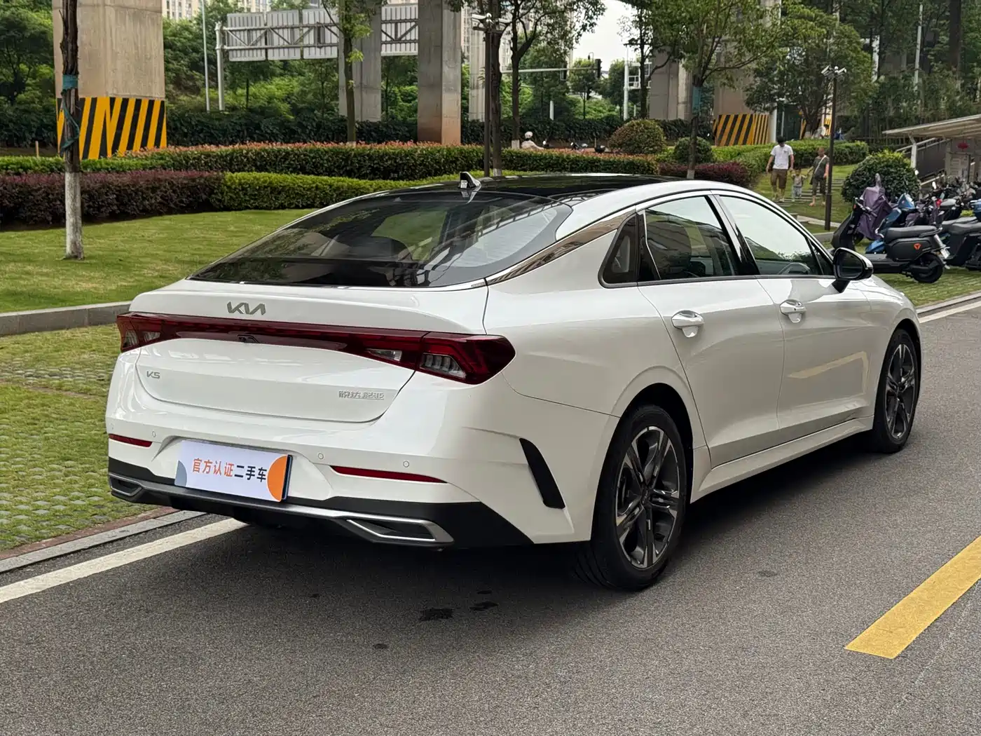 Kia K5 2025 2025 1.5T Premium Edition