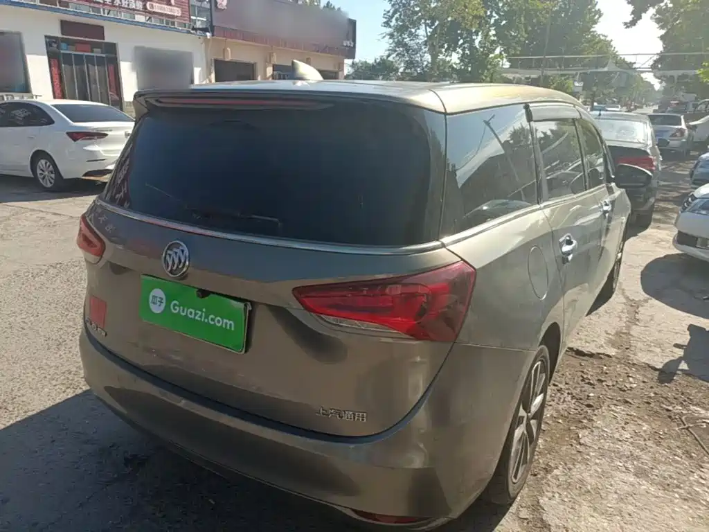 Buick GL6 2018 2018 18T 6-Seater Premium