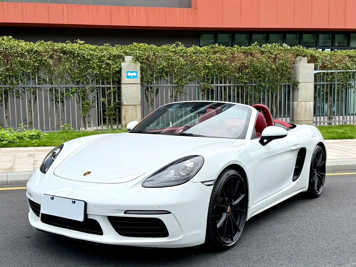 Porsche 718 2018 Boxster 2.0T