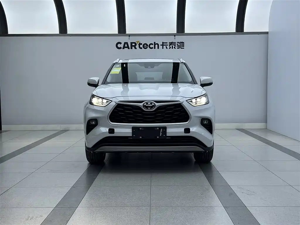 2026 Toyota Highlander