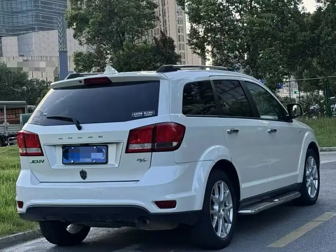 Dodge Journey 2014 2013 Model 2.4L 2WD Premium Edition