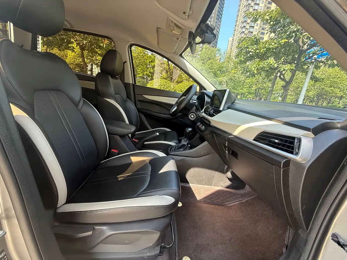 Baojun 360 2020 2019 1.5L CVT Elite (China VI)