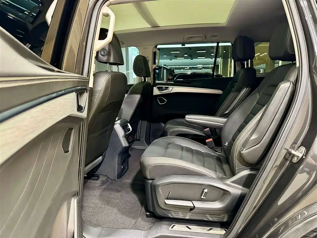 Volkswagen Talagon 2022 380TSI 4WD Luxury Premium Pro Edition 6-seater фото 27