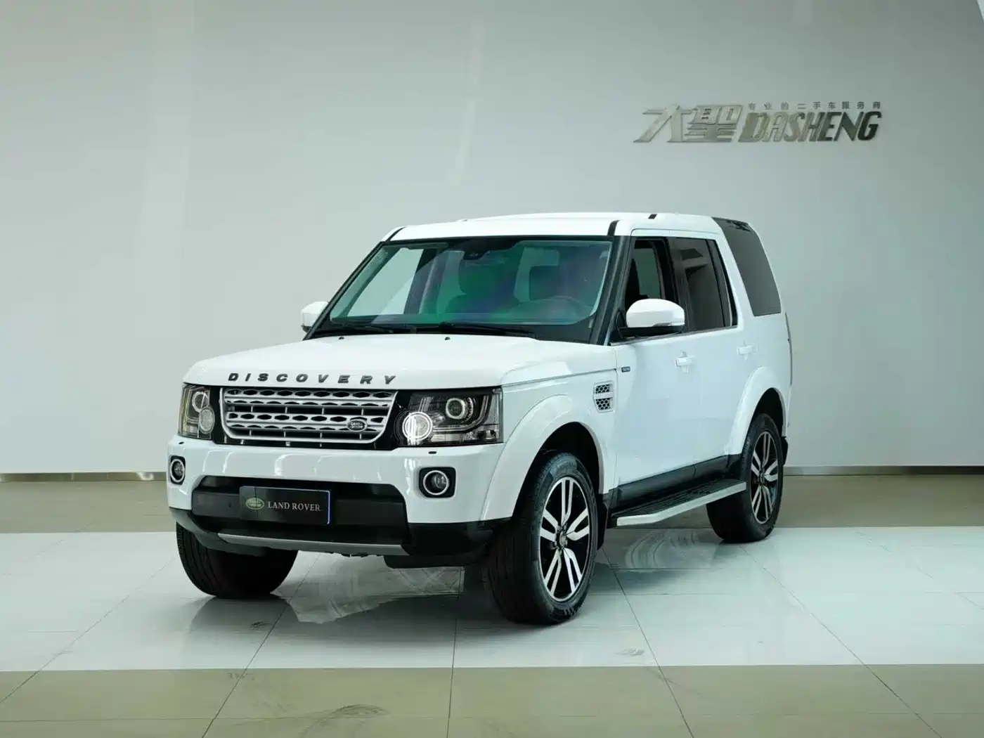 Land Rover Discovery 2014 3.0 SC V6 HSE