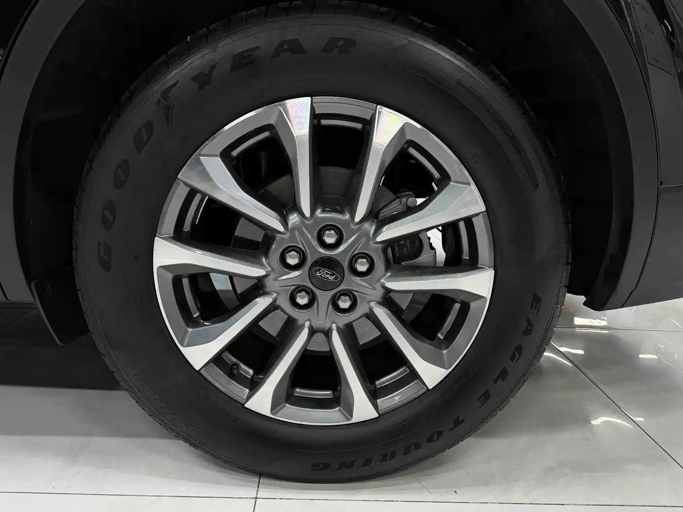 Ford Edge 2025 Edge L 2.0T EcoBoost AWD 7-seater Fashion фото 17